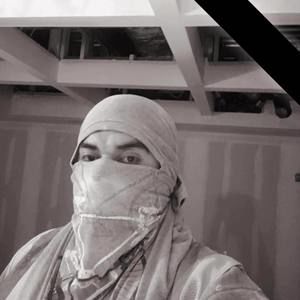 Meet your Posher, Roberto